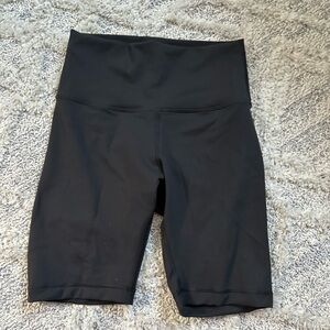 NWOT Lululemon biker shorts